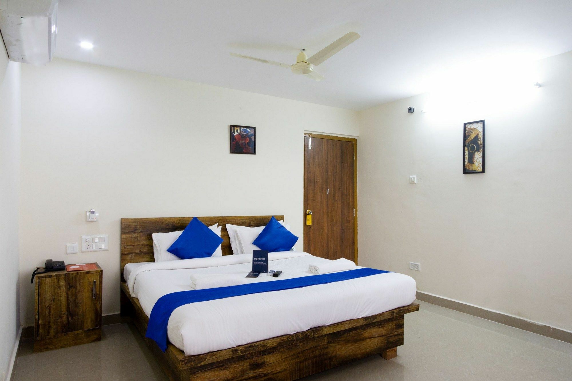 Hanvi Inn Hyderabad Exterior foto